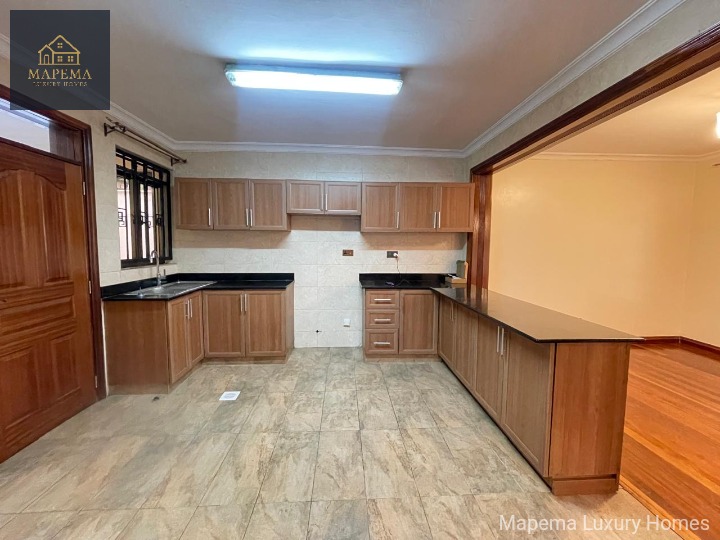 Executive 3 Bedroom House with DSQ for Rent β Miotoni Road, Karen