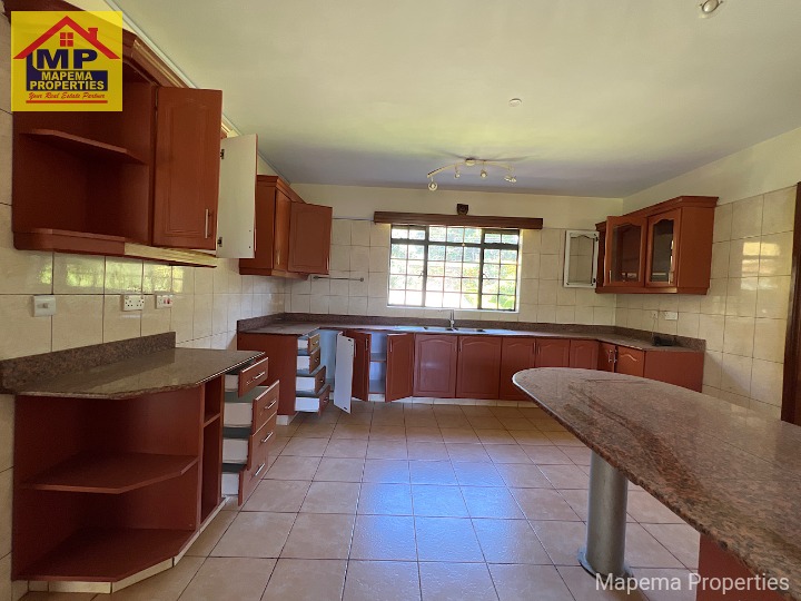 Elegant 4 Bedroom All En-Suite House for Rent ā Miotoni Road, Karen