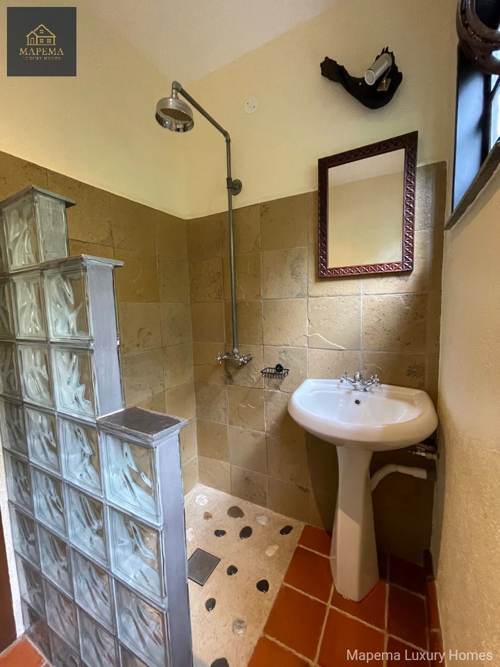 Charming 2 Bedroom House for Rent / Mukoma/Karen