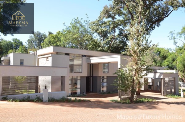 Luxurious 5-Bedroom Villa for Rent in Karen – Miotoni, Warai Road