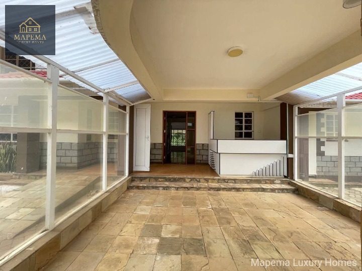 Elegant 5-Bedroom All-En-Suite Family Home for Rent in Windy Ridge, Karen