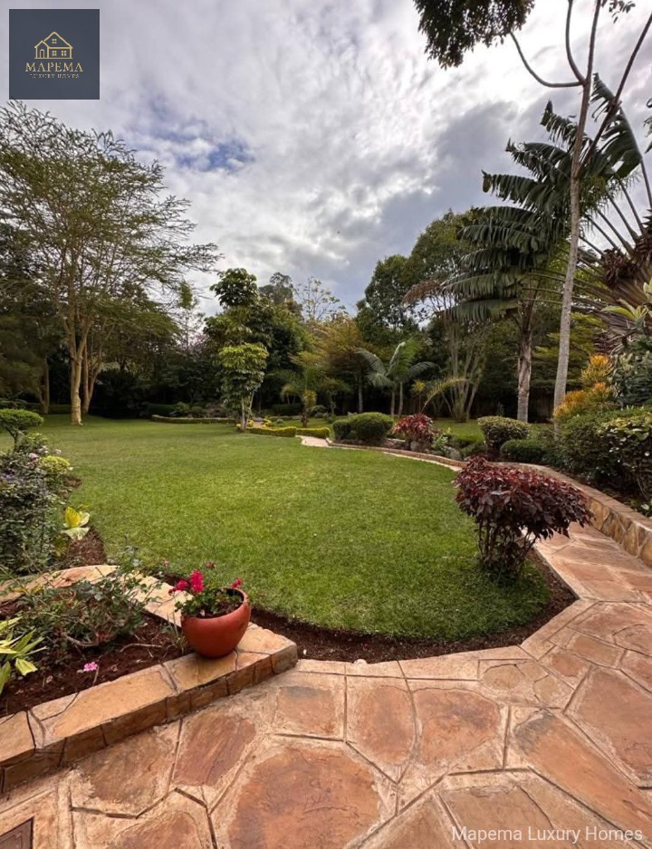 TO LET β Newly Renovated 4-Bedroom All-En-Suite Bungalow | Miotoni West, Karen