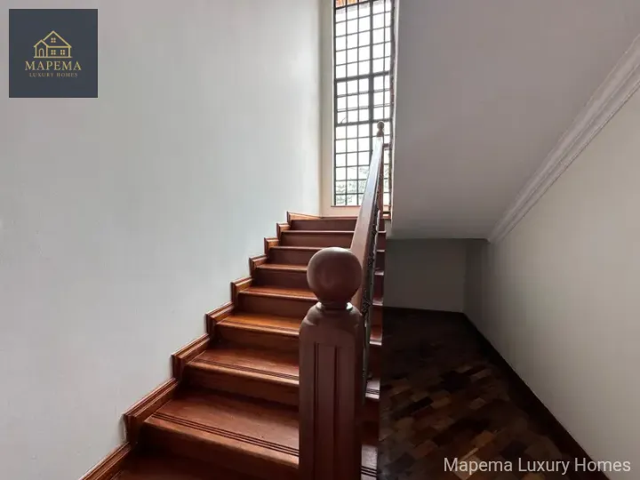 TO LET β Luxury 6-Bedroom Villa in Karen, Bogani Road