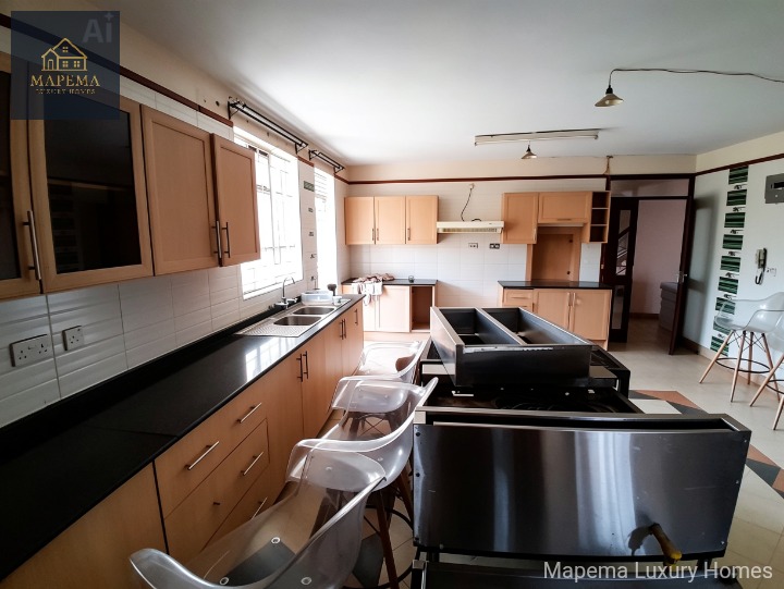 House for Rent in Karen – 5 Bedroom Maisonette on Half Acre Along Bogani Road