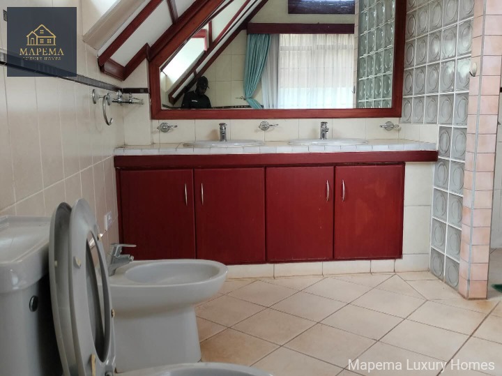 5-Bedroom Luxury Villa for Rent in Miotoni, Karen β KSh 400,000