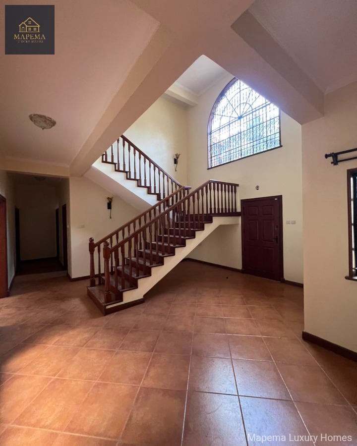 House for Rent in Karen β Tree Lane π‘ Elegant 6-Bedroom Villa for Rent in Tree Lane, Karen
