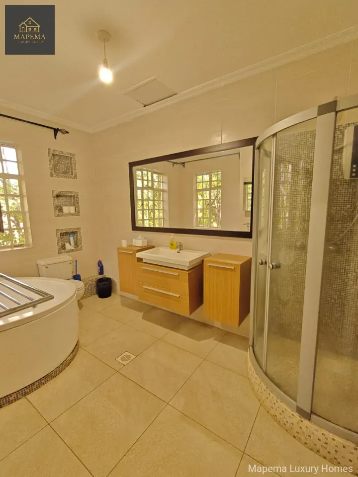 🏡 Elegant 4-Bedroom Villa for Sale in Karen – Fana Road