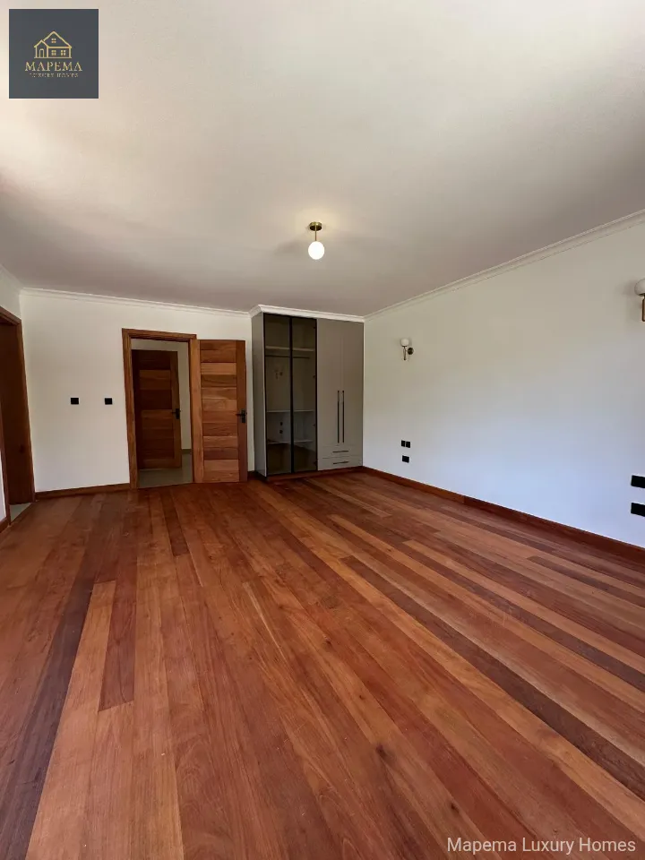 🏡 Luxurious 5-Bedroom Villa for Sale in Karen – Windy Ridge