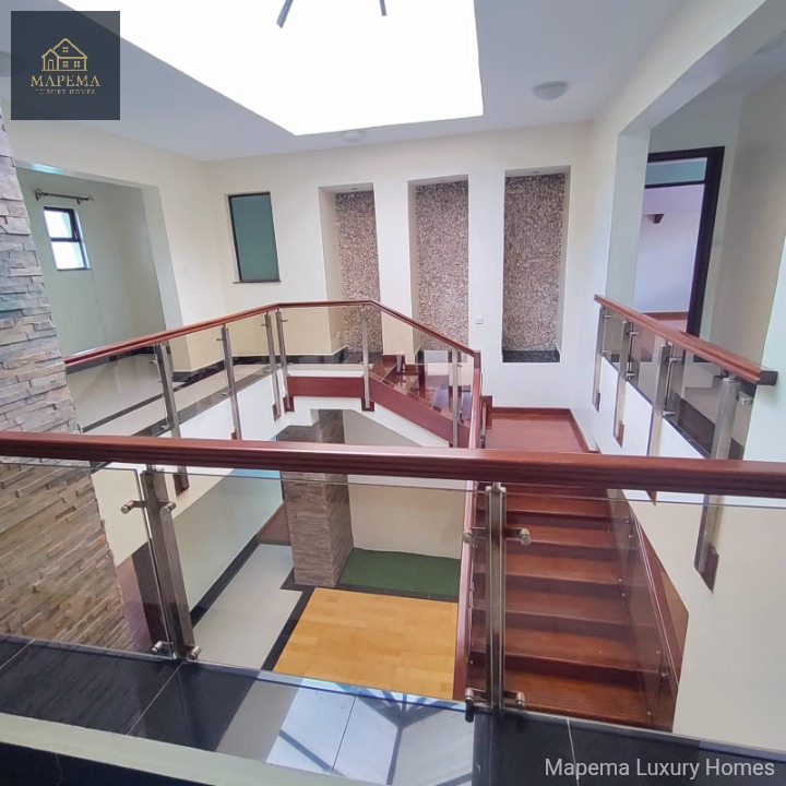 🏡 Elegant 5-Bedroom All En-Suite House for Rent in Karen – Bogani Road  💰 Rent: KSh 450,000 Per Month