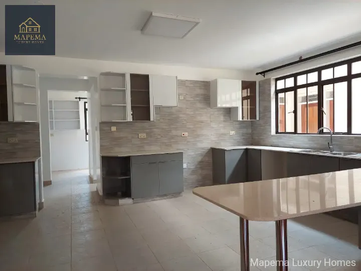 House for Rent in Karen – Elegant 5-Bedroom Maisonette