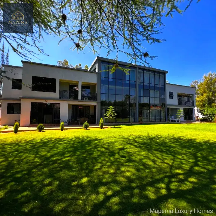 House for sale at Ngong view road, Karen, Nairobi, Kenya