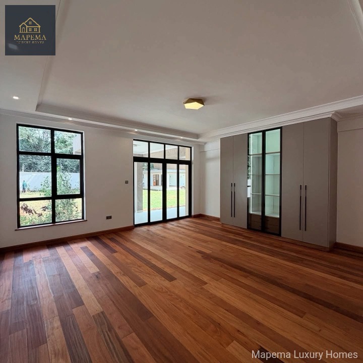 π‘β¨ LUXURY 5-BEDROOM ALL EN-SUITE RESIDENCE + 2 DSQs FOR SALE β KAREN, NAIROBI β¨π‘