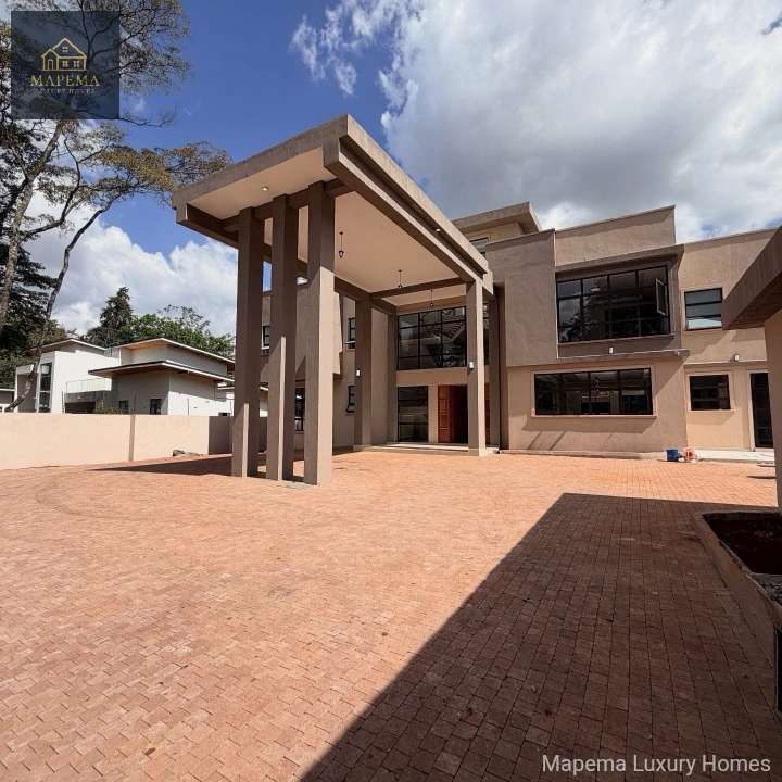 π‘β¨ LUXURY 5-BEDROOM ALL EN-SUITE RESIDENCE + 2 DSQs FOR SALE β KAREN, NAIROBI β¨π‘