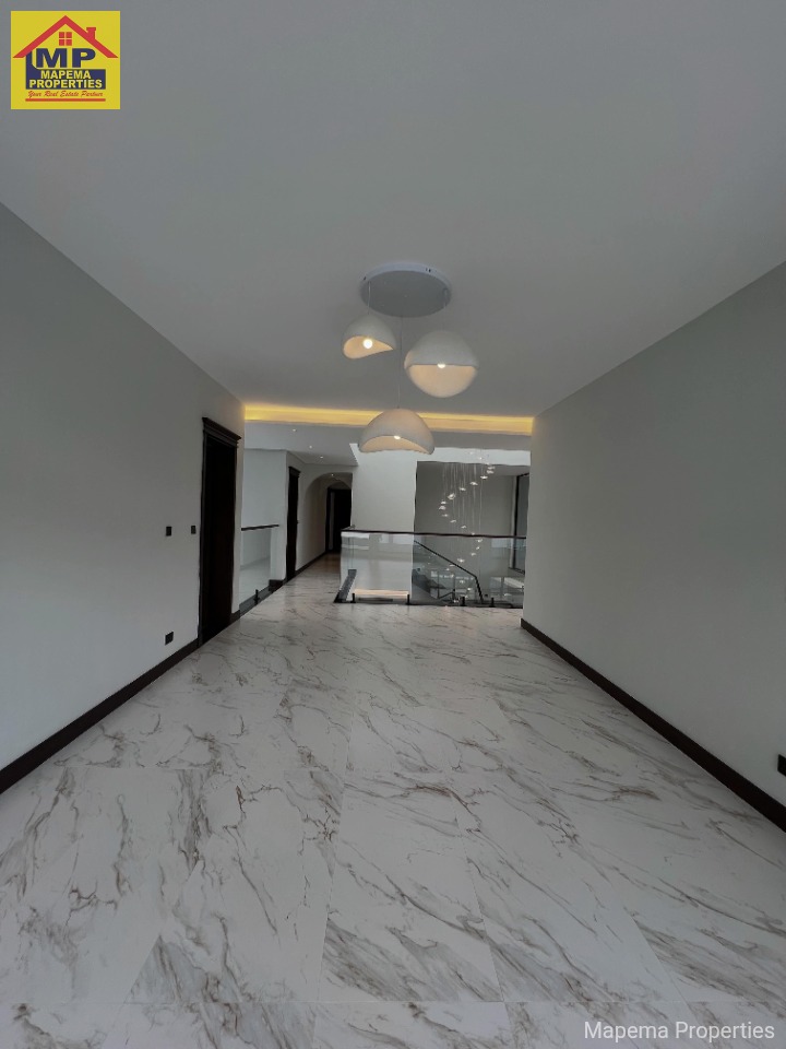 🏡 Ultra-Luxury Stand-Alone Villa for Rent | Nyari, Nairobi