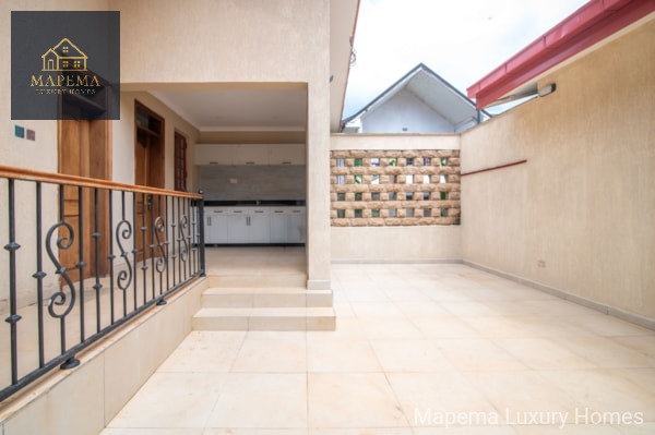 π‘ LUXURY 4 BEDROOM STANDALONE VILLA TO LET | ACADEMY ROAD, KAREN