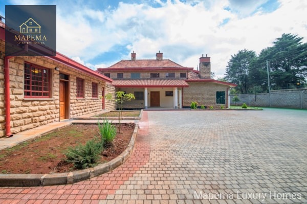 π‘ LUXURY 4 BEDROOM STANDALONE VILLA TO LET | ACADEMY ROAD, KAREN