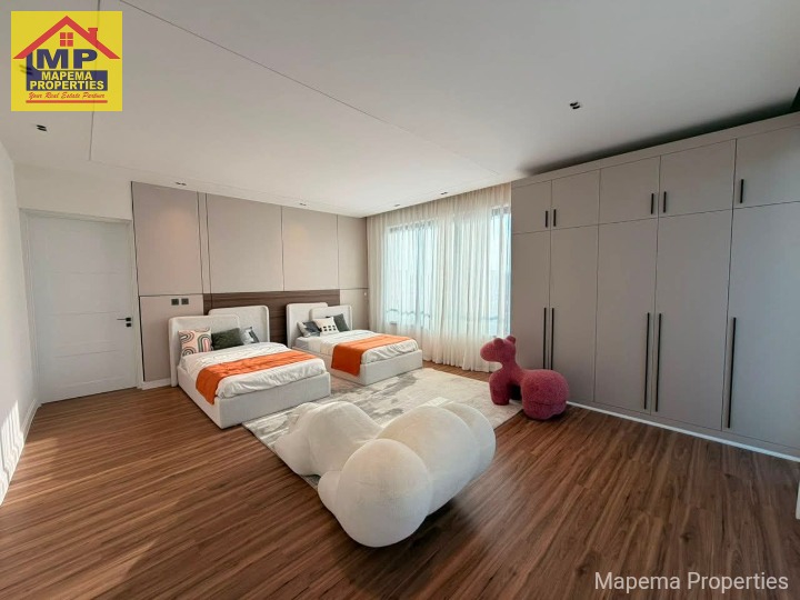 š Runda ā Newly Built 5-Bedroom Luxury Home for Sale