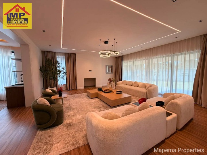 š Runda ā Newly Built 5-Bedroom Luxury Home for Sale