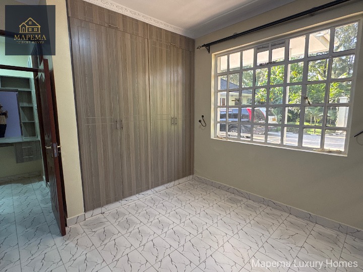 FOR RENT – 3 BEDROOM HOUSE IN KAREN HARDY
