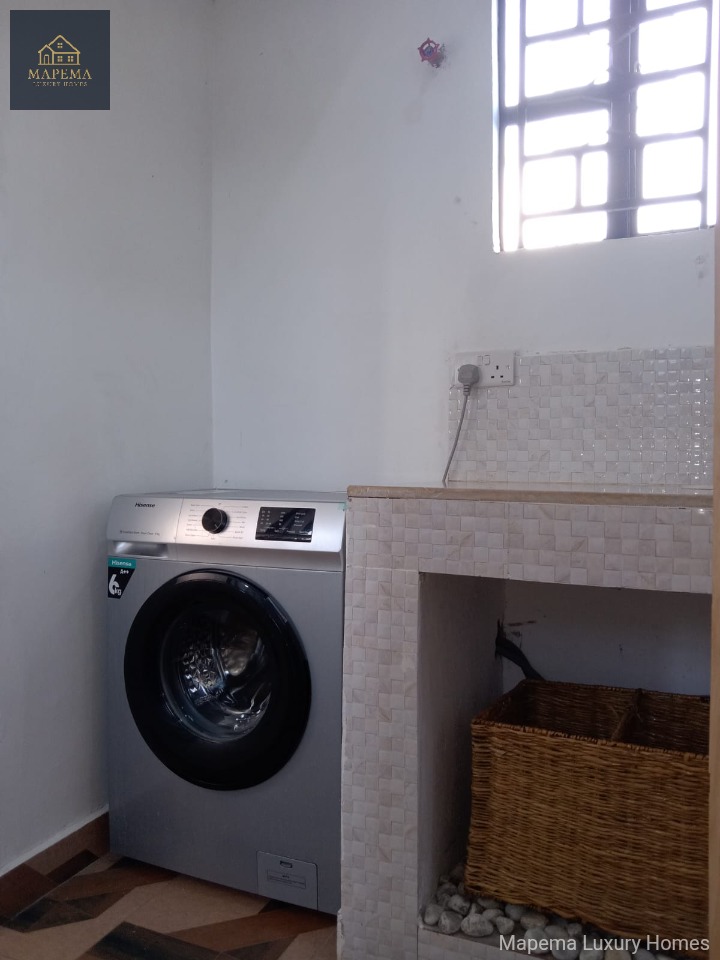 Fully Furnished & Serviced Studio  To Let | Karen – Tree Lane
