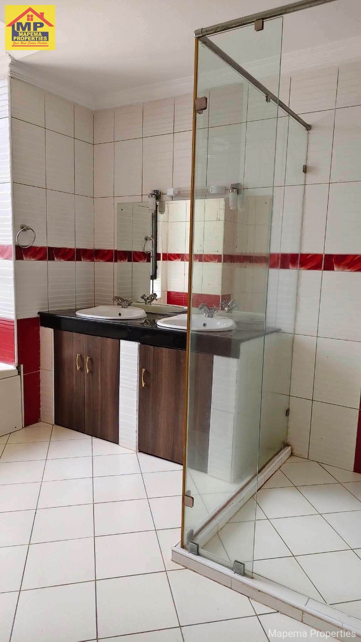 Elegant 4-Bedroom Townhouse + DSQ for Rent in Runda Evergreen, Nairobi