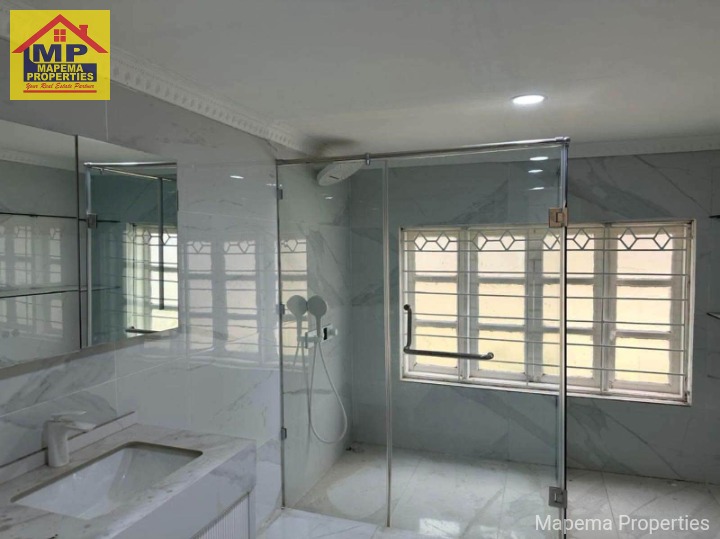 Elegant Newly Refurbished 3-Bedroom Colonial Bungalow to Let in Old Muthaiga, Nairobi