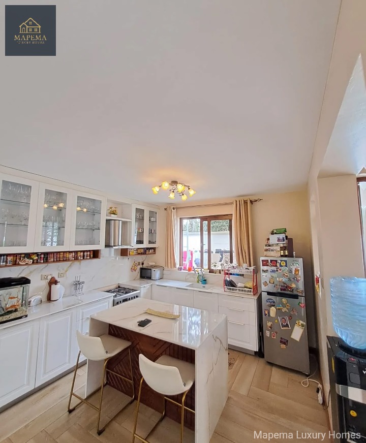 Modern 2-Bedroom Guest Wing + DSQ for Rent in Karen