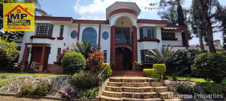 House for sale at Nyari central