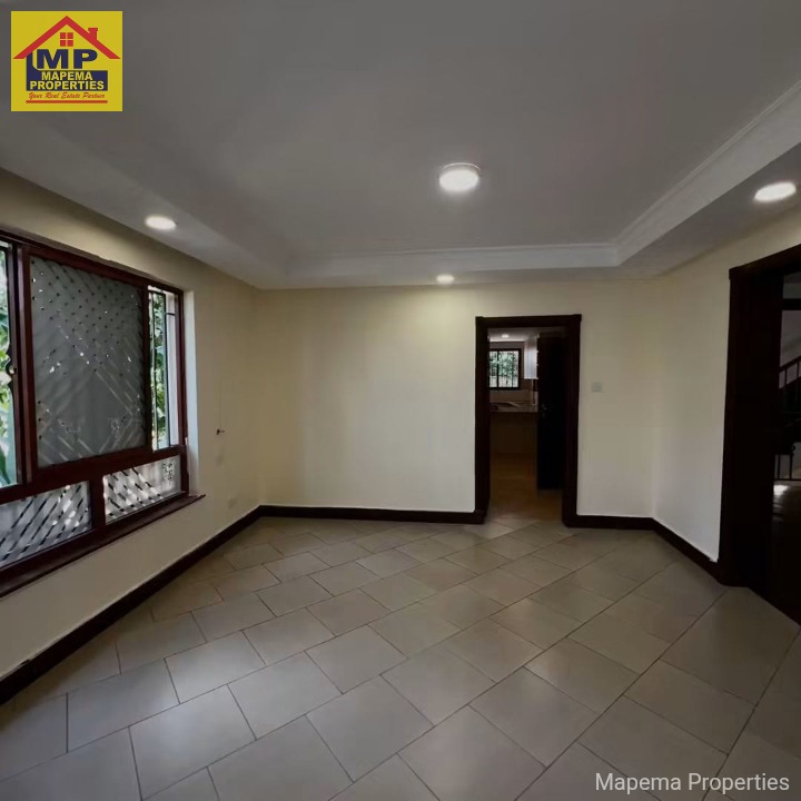 5 -bedroom town house for rent in spring valley Nairobi