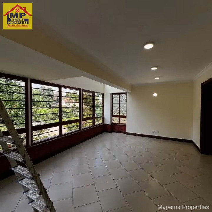 5 -bedroom town house for rent in spring valley Nairobi