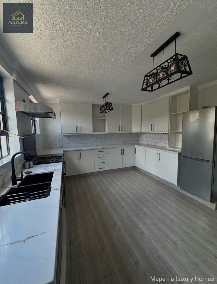 5 Bedroom House for Rent in Karen plains