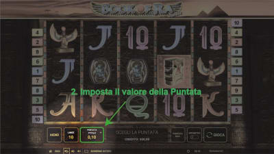 Un'immagine della slot Book of Ra che mostra una schermata di gioco in cui viene evidenziato il tasto per selezionare l'importo della puntata scommessa