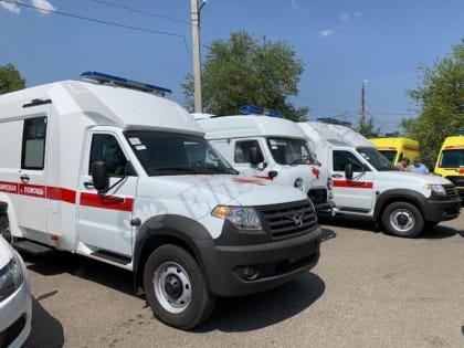 Автомобили скорой медицинской помощи пополнят автопарк медучреждений Калмыкии