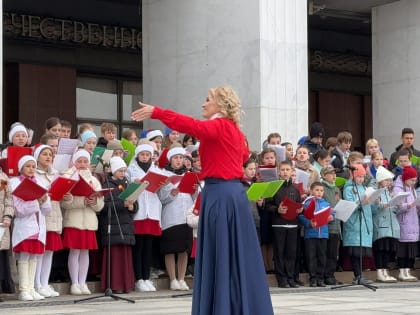 Детский хор из Калмыкии выступил в Москве на Поклонной горе