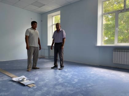 Зулта Цекиров провел мониторинг капитального ремонта Элистинского технического лицея