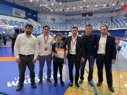 Юный борец из Калмыкии завоевал бронзу на первенстве России