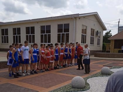 Боксеры из Калмыкии соревнуются в соседних регионах