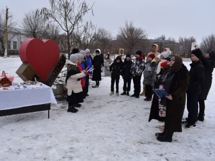 Жители Калмыкии провели акцию «Блокадный хлеб»