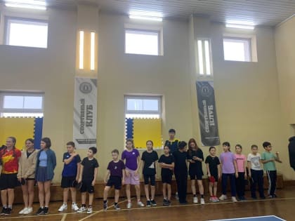 Школьники из Калмыкии сыграли в настольный теннис в Волгограде