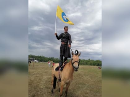 Калмыцкие наездники заняли призовые места в скачках в Татарстане