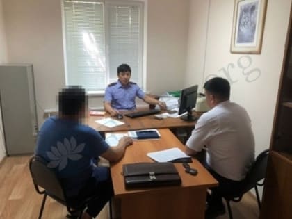 В Калмыкии бывший инспектор ГИБДД осужден за получение взятки