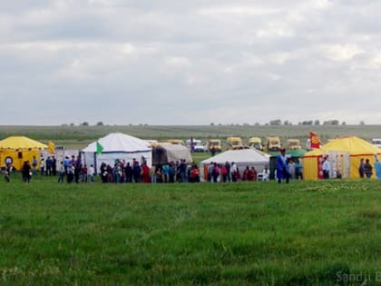 Сказка о хане-силаче и его красивых поклонницах понравилась читательницам