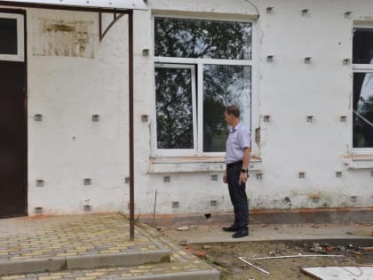 В Городовиковском районе провели мониторинг капитального ремонта Чапаевской школы