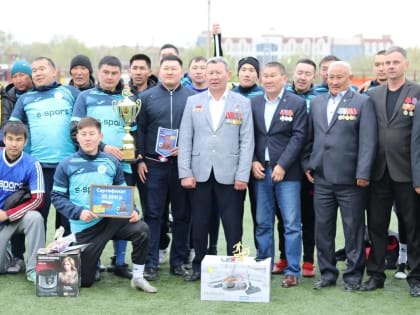 В Калмыкии определился победитель турнира на кубок Героя России Баатра Гиндеева