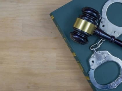 В Элисте местный житель осужден за совершение насильственных действий сексуального характера и изнасилование своей знакомой