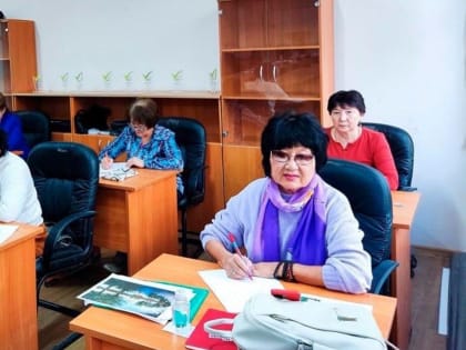 Жители Калмыкии получают новые профессиональные компетенции