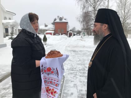 Архиепископ Юстиниан совершил Литургию в храме города Костерево