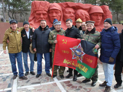 В Калмыкии прошел митинг, посвященный Дню памяти воинов-интернационалистов