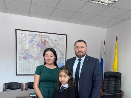 Сергей Сухинин принял участие в акции "Елка Желаний"