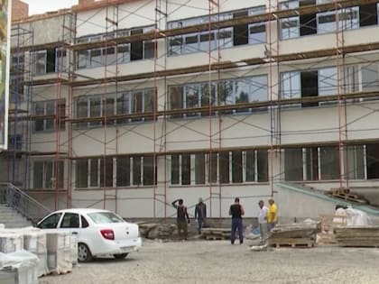 В Калмыкии открыли горячую линию по вопросам ремонта школ